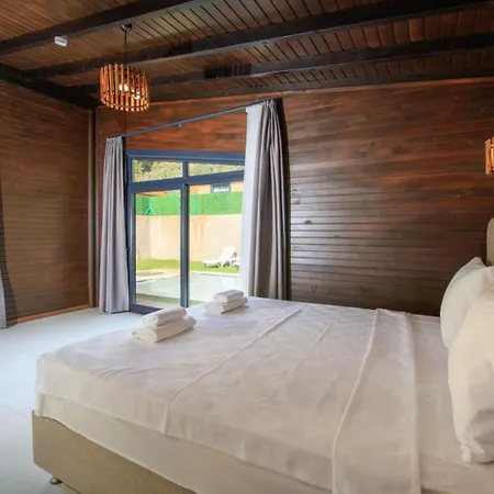 Holiday home Sahincanaturelvillas *